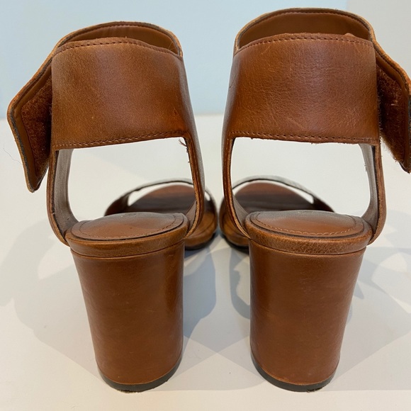 Enzo Angiolini sandals.  Size 7.5M. - Picture 6 of 7